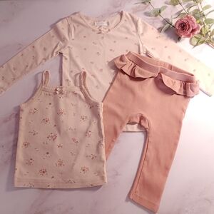Floral Baby Outfit Set - Jamie Kay Tops, Snuggle Hunny Pants, size 12 months